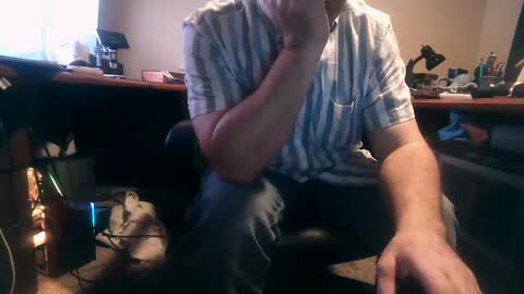 Snapshot of dfwgonewrong chatting on February 5, 8:54 am dfwgonewrong online show from February 5, 8:54 am