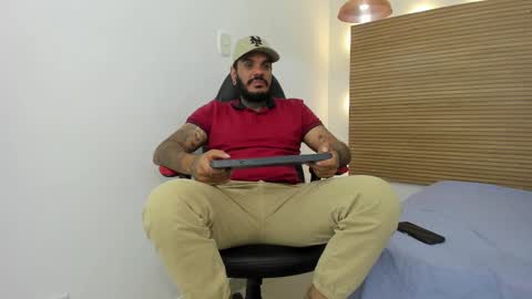 dhaian online show from September 19, 8:42 pm