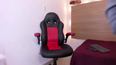 dhaian online show from September 24, 8:45 pm