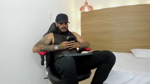 dhaian online show from October 7, 8:39 pm