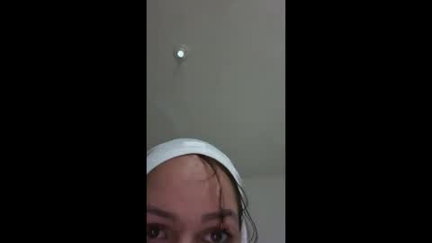 dhara0420 online show from April 11, 9:08 pm