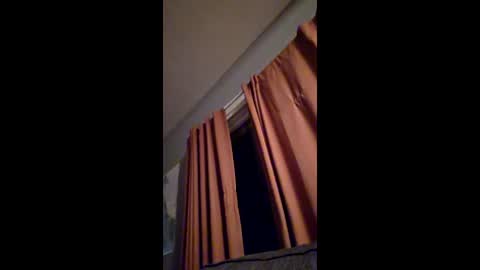 dhuiz2202 online show from February 16, 2:51 am