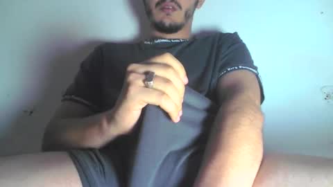 Snapshot of di_carter chatting on April 2, 5:54 pm Carter online show from April 2, 5:54 pm