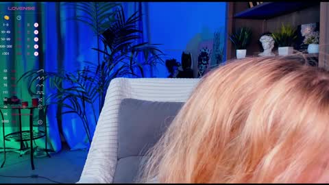 Snapshot of di_huny chatting on January 26, 9:29 pm Arina online show from January 26, 9:29 pm