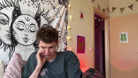 Di Alex online show from December 13, 9:57 am