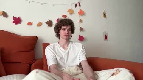 Di Alex online show from October 23, 8:46 am