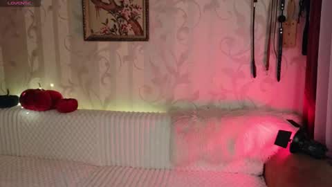 Diana Di Honey online show from November 7, 3:12 pm