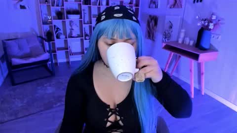 Dia online show from October 11, 8:07 pm