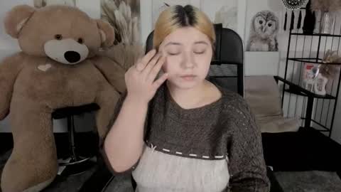 Dia online show from January 17, 7:28 pm