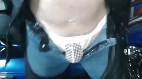 Yeti online show from March 27, 9:03 pm