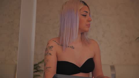 Thea online show from February 22, 3:10 pm