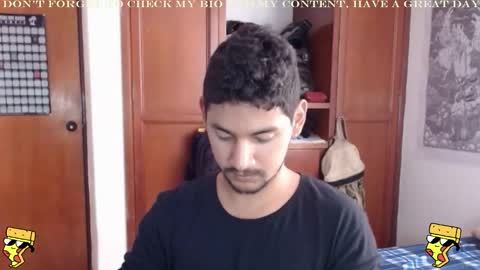 Snapshot of diamond_bruno chatting on December 6, 3:22 pm Bruno Diamond online show from December 6, 3:22 pm