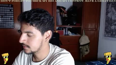 Snapshot of diamond_bruno chatting on December 6, 10:30 pm Bruno Diamond online show from December 6, 10:30 pm