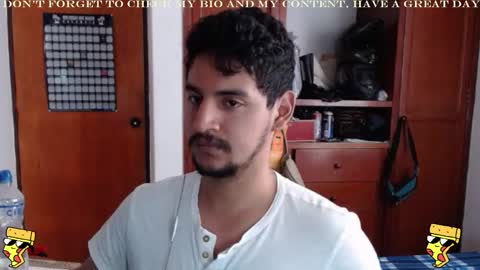 Snapshot of diamond_bruno chatting on December 23, 5:11 pm Bruno Diamond online show from December 23, 5:11 pm