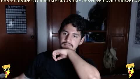 Snapshot of diamond_bruno chatting on January 12, 2:24 am Bruno Diamond online show from January 12, 2:24 am