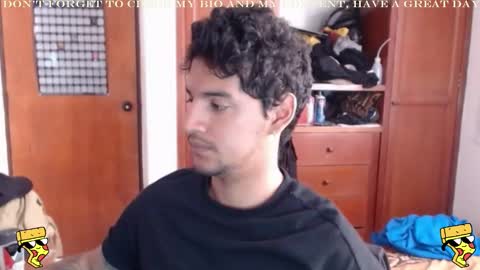 Snapshot of diamond_bruno chatting on January 22, 3:18 pm Bruno Diamond online show from January 22, 3:18 pm