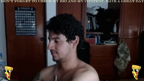 Snapshot of diamond_bruno chatting on February 7, 2:40 am Bruno Diamond online show from February 7, 2:40 am