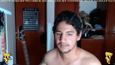 Snapshot of diamond_bruno chatting on February 13, 10:00 pm Bruno Diamond online show from February 13, 10:00 pm