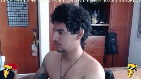 Snapshot of diamond_bruno chatting on November 24, 4:51 pm Bruno Diamond online show from November 24, 4:51 pm