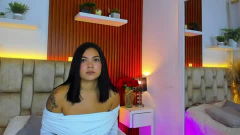 diamond_canela online show from July 1, 3:41 am