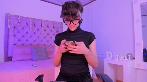 Snapshot of diamond_pierce chatting on March 20, 11:53 pm Diamond online show from March 20, 11:53 pm