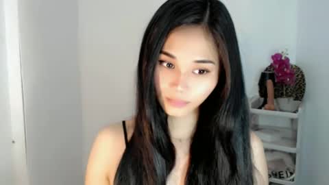 diamond_temptress online show from April 4, 6:33 am
