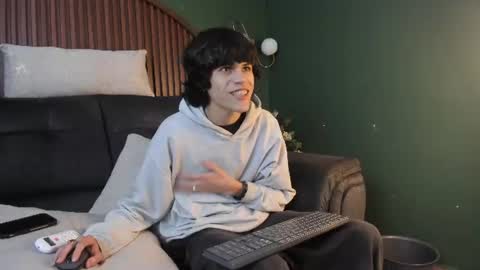 diamond_twink online show from July 3, 6:20 am