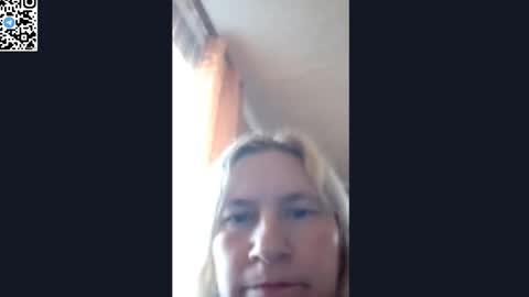 Snapshot of diamondlady555 chatting on March 16, 12:42 pm Alena online show from March 16, 12:42 pm