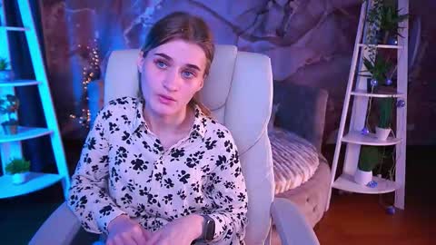 Snapshot of diamondnina chatting on March 6, 2:19 am DiamondNina online show from March 6, 2:19 am