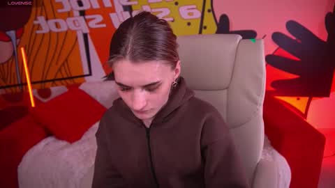 Snapshot of diamondnina chatting on March 13, 9:27 am DiamondNina online show from March 13, 9:27 am