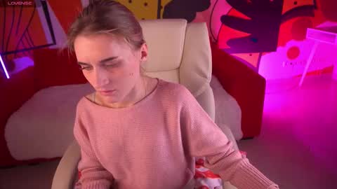 Snapshot of diamondnina chatting on March 18, 8:45 pm DiamondNina online show from March 18, 8:45 pm