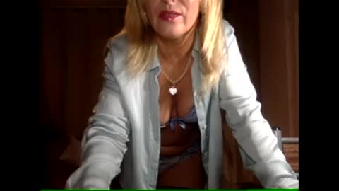 diana583578 online show from December 16, 5:18 pm