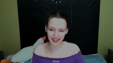 diana_back3 online show from February 4, 12:11 pm