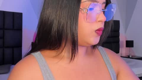 Snapshot of diana_clarck chatting on December 27, 2:04 am Diana Tamayo online show from December 27, 2:04 am
