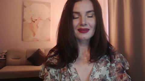 Diana DeLua online show from September 15, 3:56 pm