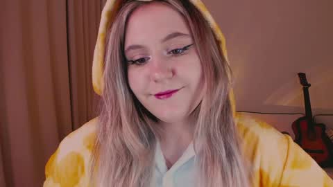 Snapshot of diana_floweri chatting on December 2, 9:35 am Diana online show from December 2, 9:35 am