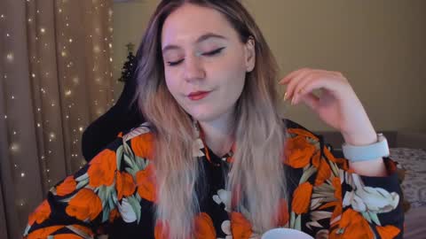 Snapshot of diana_floweri chatting on January 4, 9:10 am Diana online show from January 4, 9:10 am