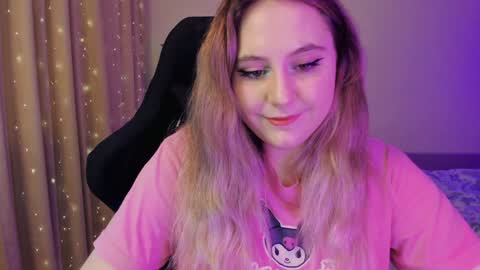 Snapshot of diana_floweri chatting on January 15, 9:35 am Diana online show from January 15, 9:35 am