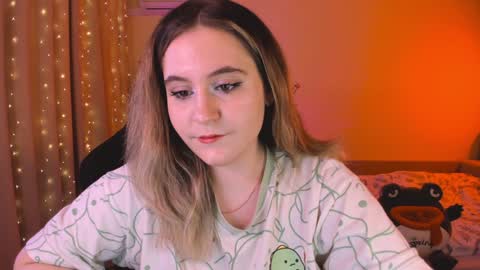 Snapshot of diana_floweri chatting on January 31, 9:59 am Diana online show from January 31, 9:59 am