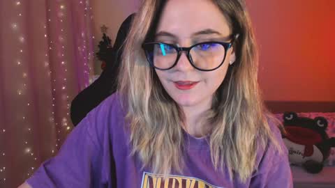 Snapshot of diana_floweri chatting on February 8, 12:39 pm Diana online show from February 8, 12:39 pm