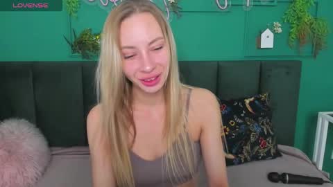 Diana  online show from September 28, 1:44 am