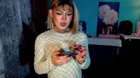 Snapshot of diana_hugex chatting on October 10, 3:38 am kak sakir online show from October 10, 3:38 am