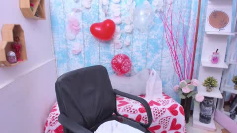 Diana online show from February 14, 2:54 pm