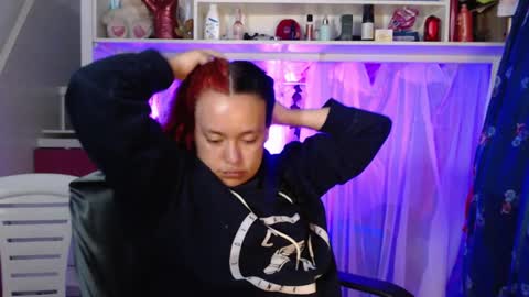 diana online show from December 16, 10:40 am