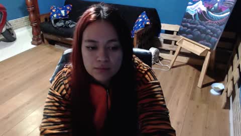 diana online show from March 9, 10:19 am