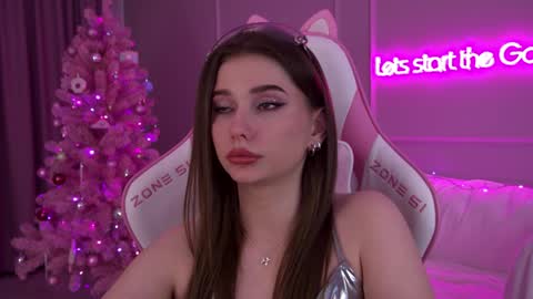 Diana online show from December 26, 3:38 am