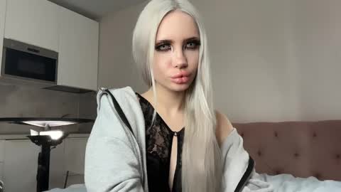 Diana  online show from April 4, 5:49 am