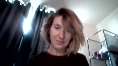 Snapshot of dianarussell864 chatting on October 1, 10:32 am dianarussell864 online show from October 1, 10:32 am