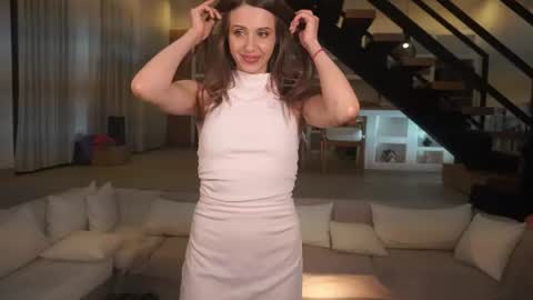 dianastar18 online show from July 3, 8:26 pm