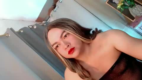 Dianne online show from February 1, 12:31 am